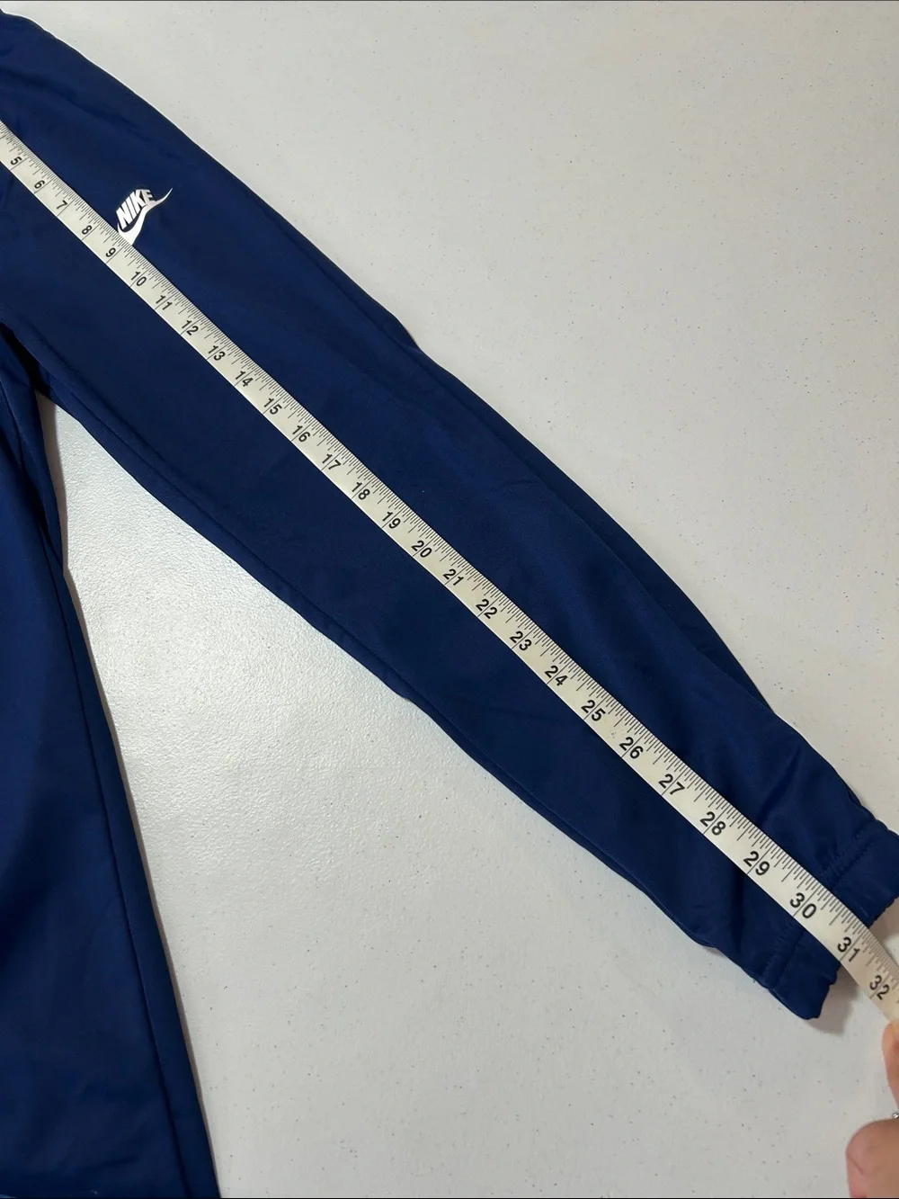 Nike Boy’s Navy Atheltic Joggers Size Small